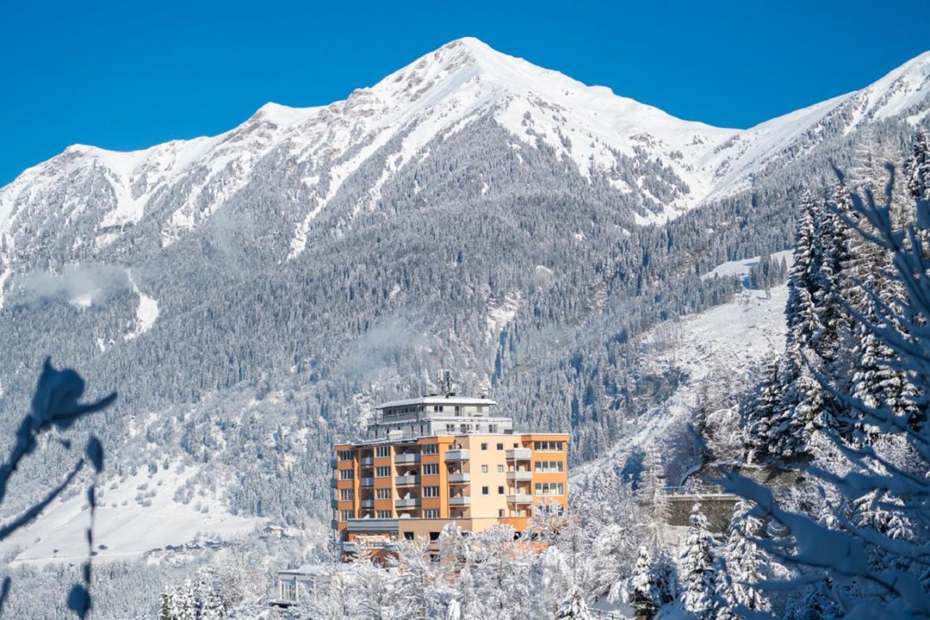 Panorama Spa Lodges Das.Schiller Bad Gastein Exterior foto